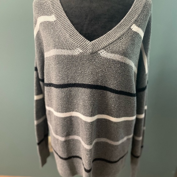 Women’s Striped American Eagle Sweater - Picture 2 of 5